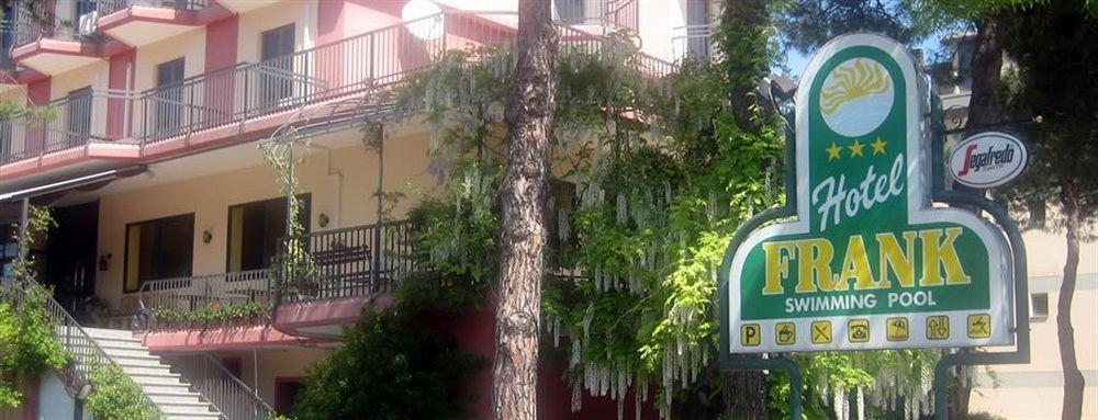 Hotel Frank Lido di Jesolo Bagian luar foto