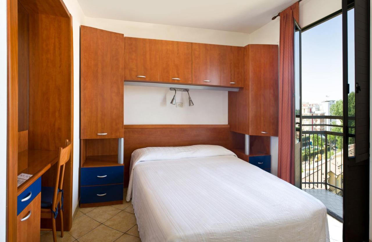 Hotel Frank Lido di Jesolo Ruang foto